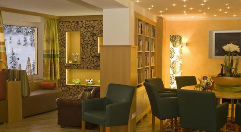 Sonnenhotel Zaubek 트레펜 외부 사진