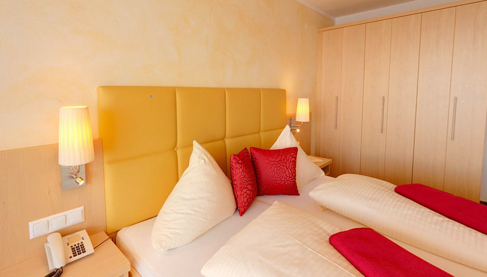 Sonnenhotel Zaubek 트레펜 외부 사진